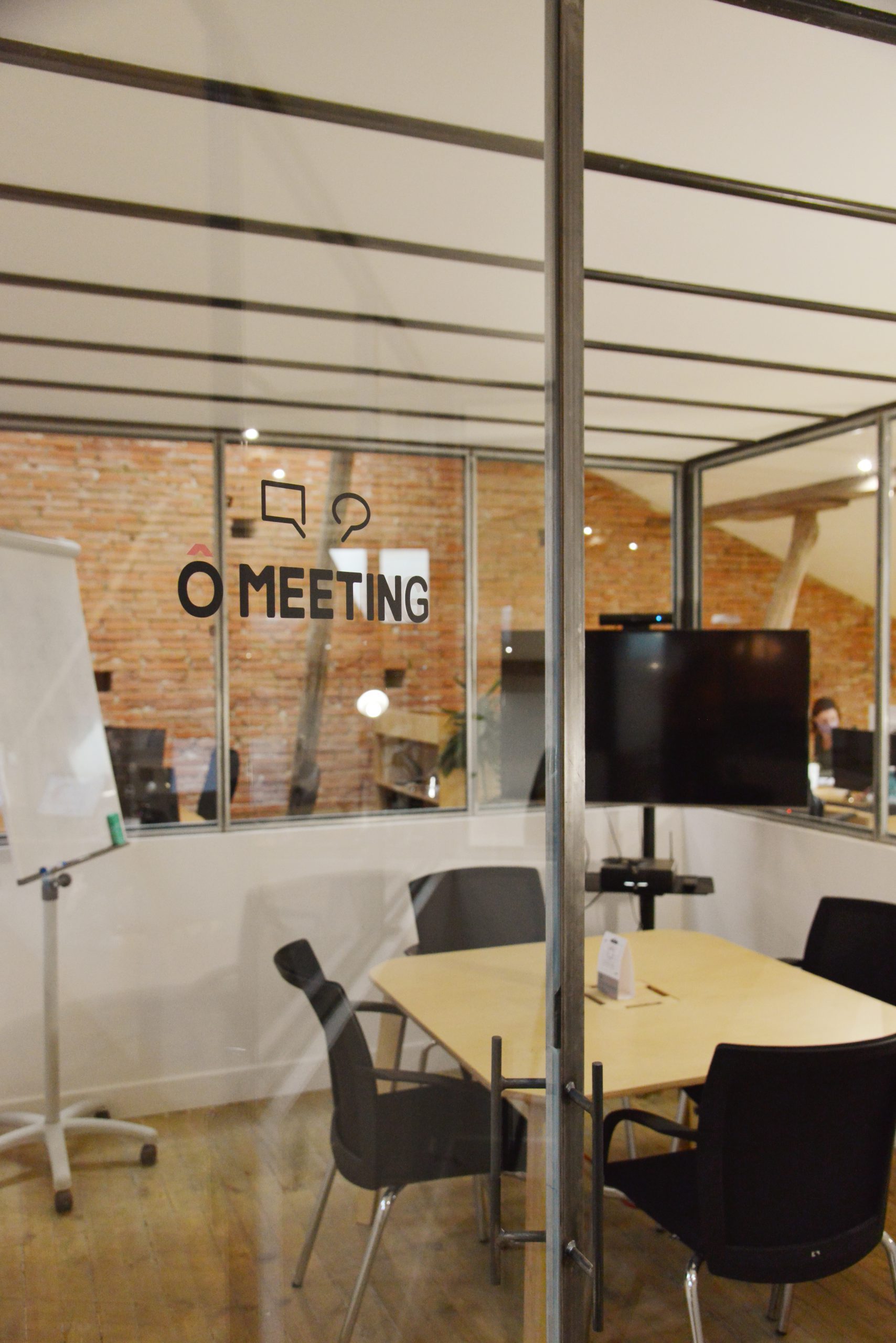 Ô Meeting